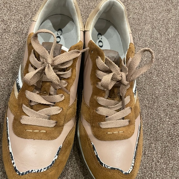 Coach Sneakers - Picture 5 of 9